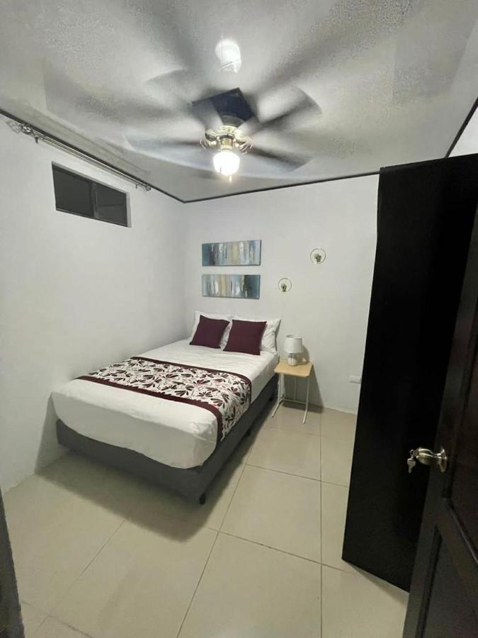 Apartamentos Cielo #1, Airport Juan Santamaria Alajuela Eksteriør bilde
